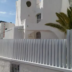 Apartamento Casas Blancas Tortugas, Playa de las Americas (Tenerife)